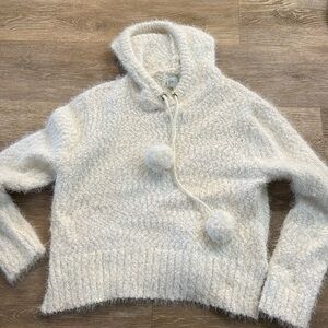Women’s white sweater